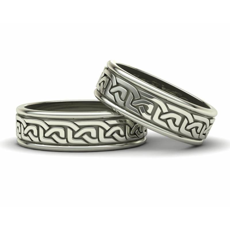 18k Gold Celtic-style wedding bands