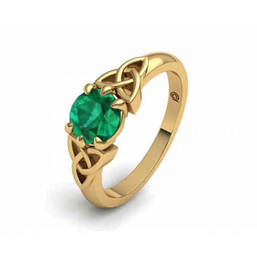 I got married 2 days ago, and my wedding ring is inspired by Nenya, but a  little more masculine and with an emerald. : r/lotr